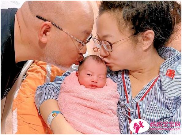 盘点7位2022上半年首次／再度成为爸爸的男明星！