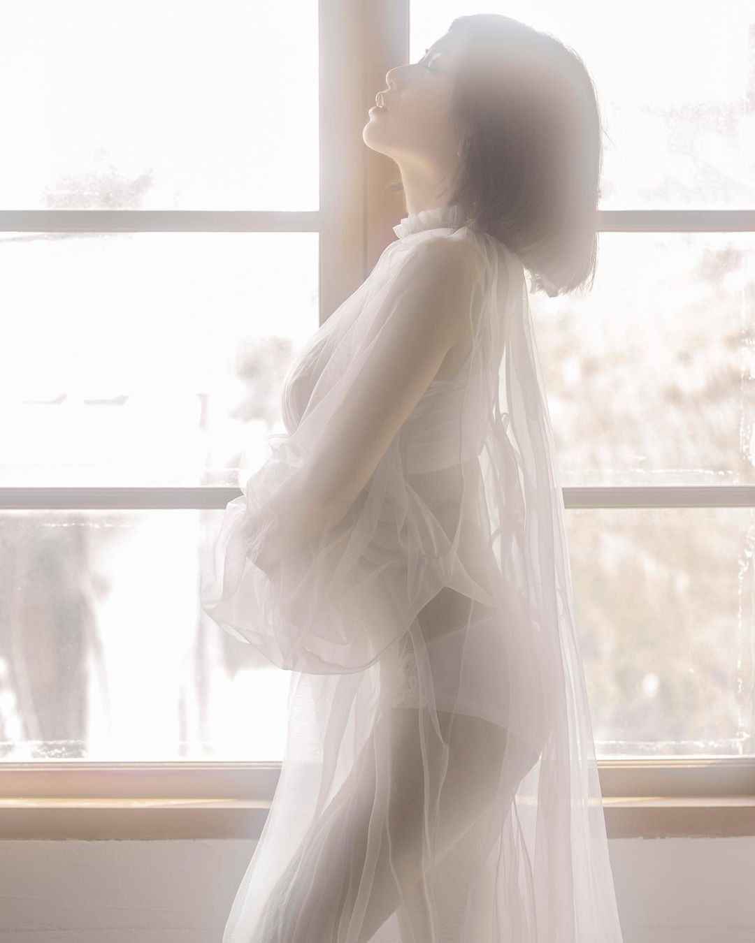 「清新调酒师」减短更显空灵感，薄纱狂透「凹凸嫩体」画面太美