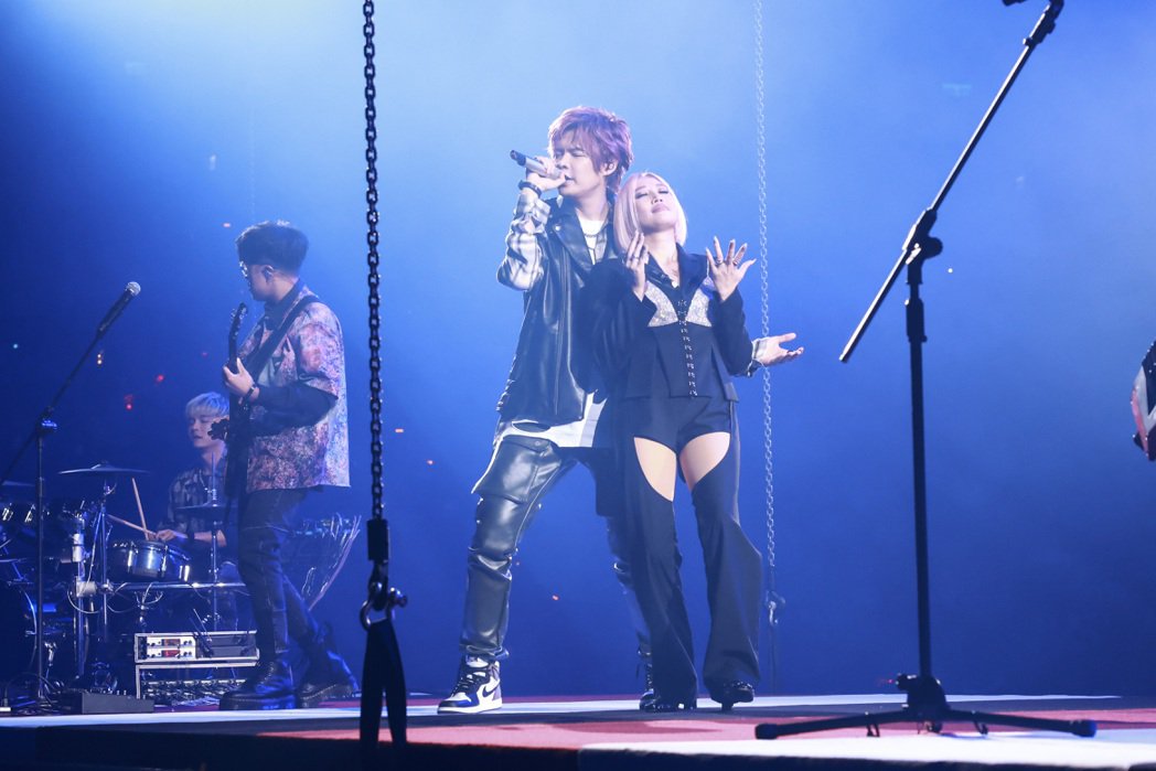 五月天阿信神助攻！A-Lin惊爆被他暗恋多年