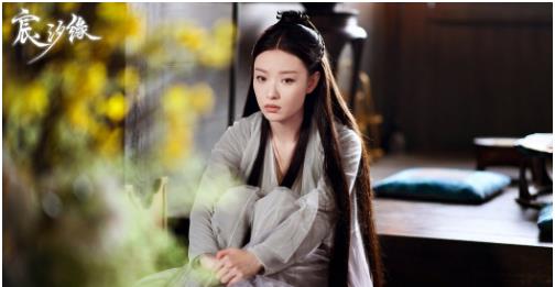 「宸汐缘」狂吻张震曝反差萌 倪妮自嘲「方脸」演仙女