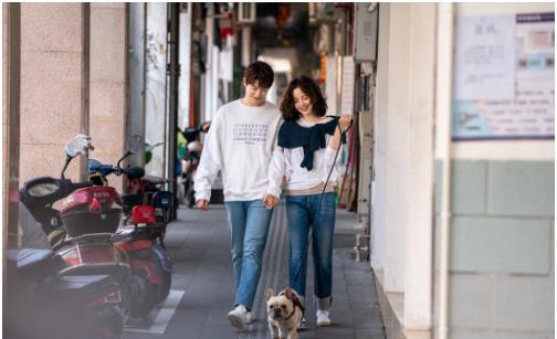 杨幂绯闻男友开外挂 和「如懿传」女优互相喜欢想共浴