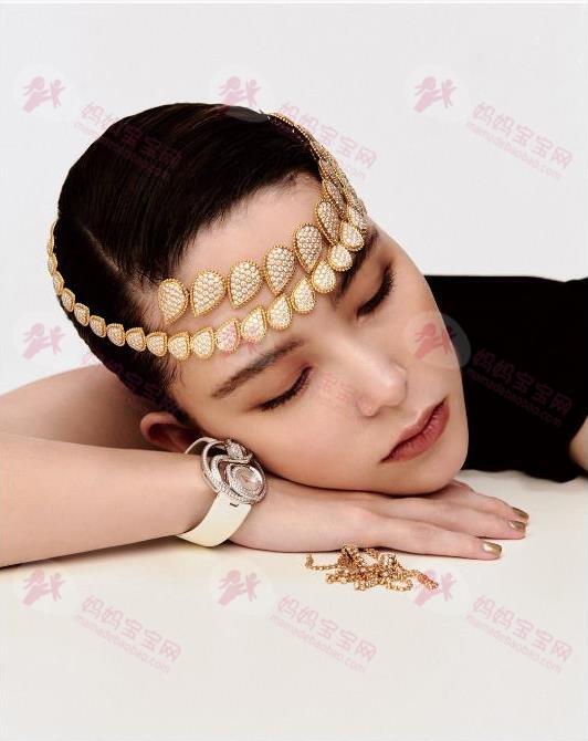 销魂美女昆凌挺三宝孕肚纤细美照曝光前期饮酒差点吃「猛药」！
