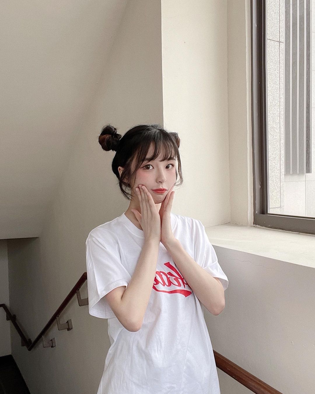 朝阳科大「正妹大学生」陈依依笑容超甜美！「活泼俏丽」让人又恋爱了！