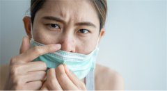 一戴口罩就满脸痘 怎样快速消除