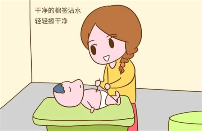 宝宝肚脐眼脏了 应该这样正确清洗（温柔擦拭）