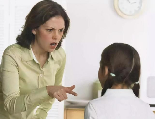 家长能不能对孩子发火（适当发火）