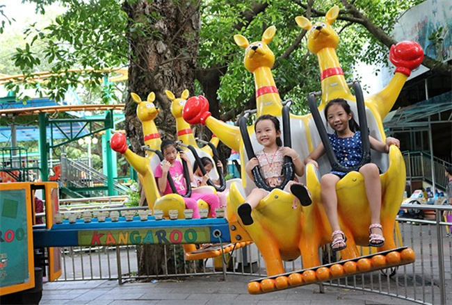 带孩子去游乐场 需要注意哪些安全隐患（海盗船等）