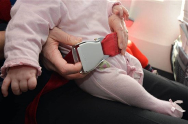 带宝宝乘坐飞机，一定要注意这几个事项