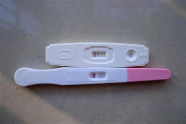 月经来了十几天不停还验出怀孕了