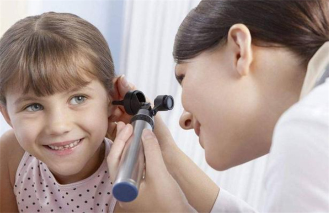 婴儿耳朵感染宝妈如何应对