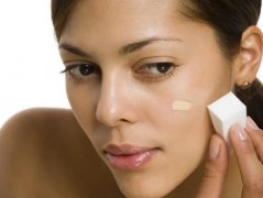 娇肤专业指南：完美隔离，妆容零瑕疵