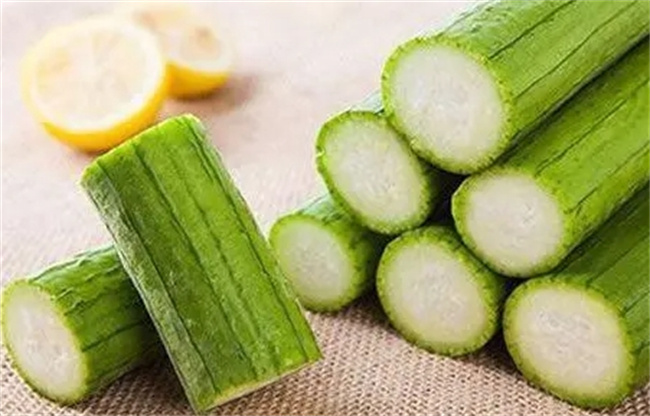 解密丝瓜的全方位健康功效：从美容到抗过敏，一草本植物的多面魅力