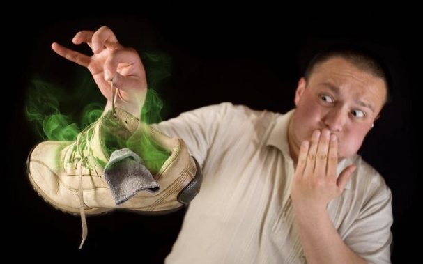 告别尴尬！脚臭怎么办？快速去脚臭的方法大揭秘