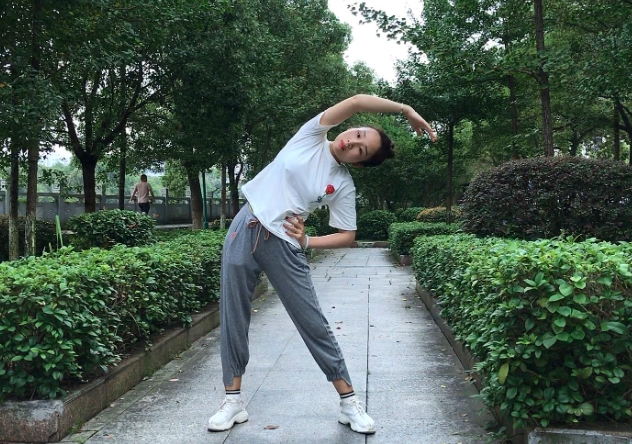 科学瘦腰 | 专业指导呼啦圈减肥的五大要点