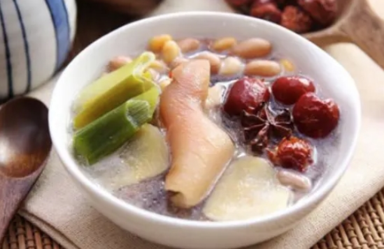 饮食丰胸：自然无副作用的丰胸方式