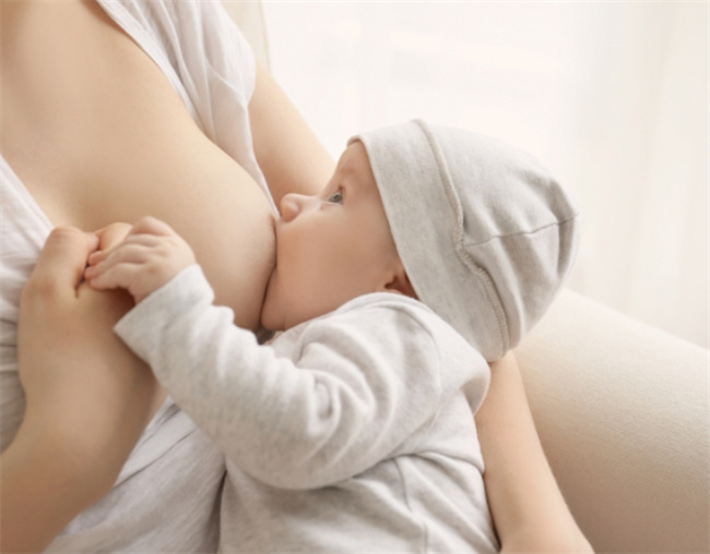 母爱传递，专业回奶指南：科学饮食与呵护