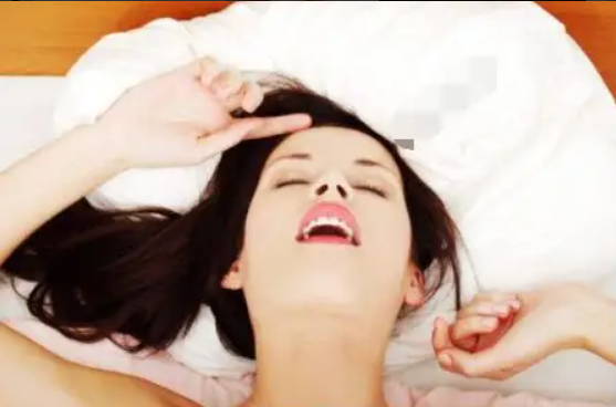 夫妻性爱宝典、调情秘技、古早孕产歪方都在这里！《中国台湾风俗考察365日历》妈妈每天看了恩爱笑嗨嗨