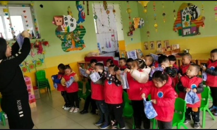 幼小无痛接轨，图解幼儿园与小学5大不同