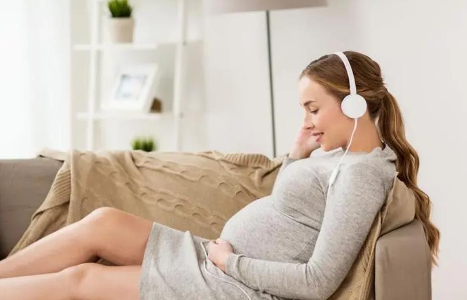 从孕中期开始陪伴，亲喂之路不孤单|活力妈妈卵磷脂推荐