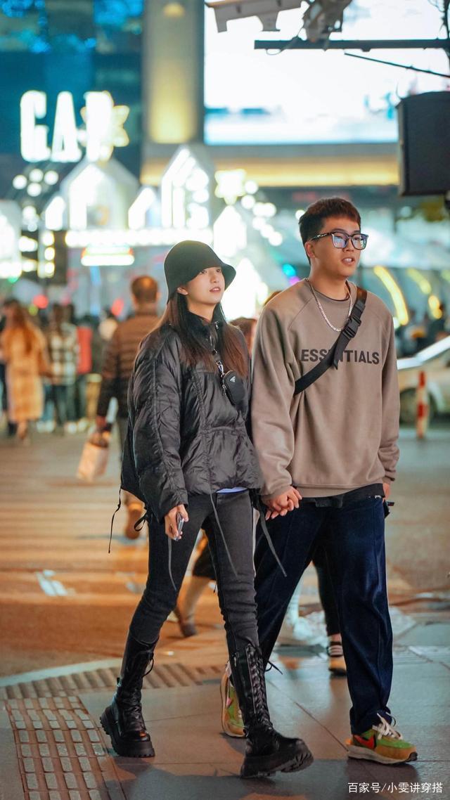 小小儿的街头流行,工装穿搭超有型