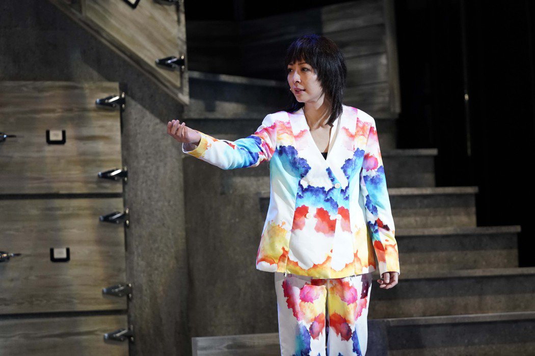 演出前接亲哥噩耗！林晓培忍悲上台谢幕崩溃痛哭