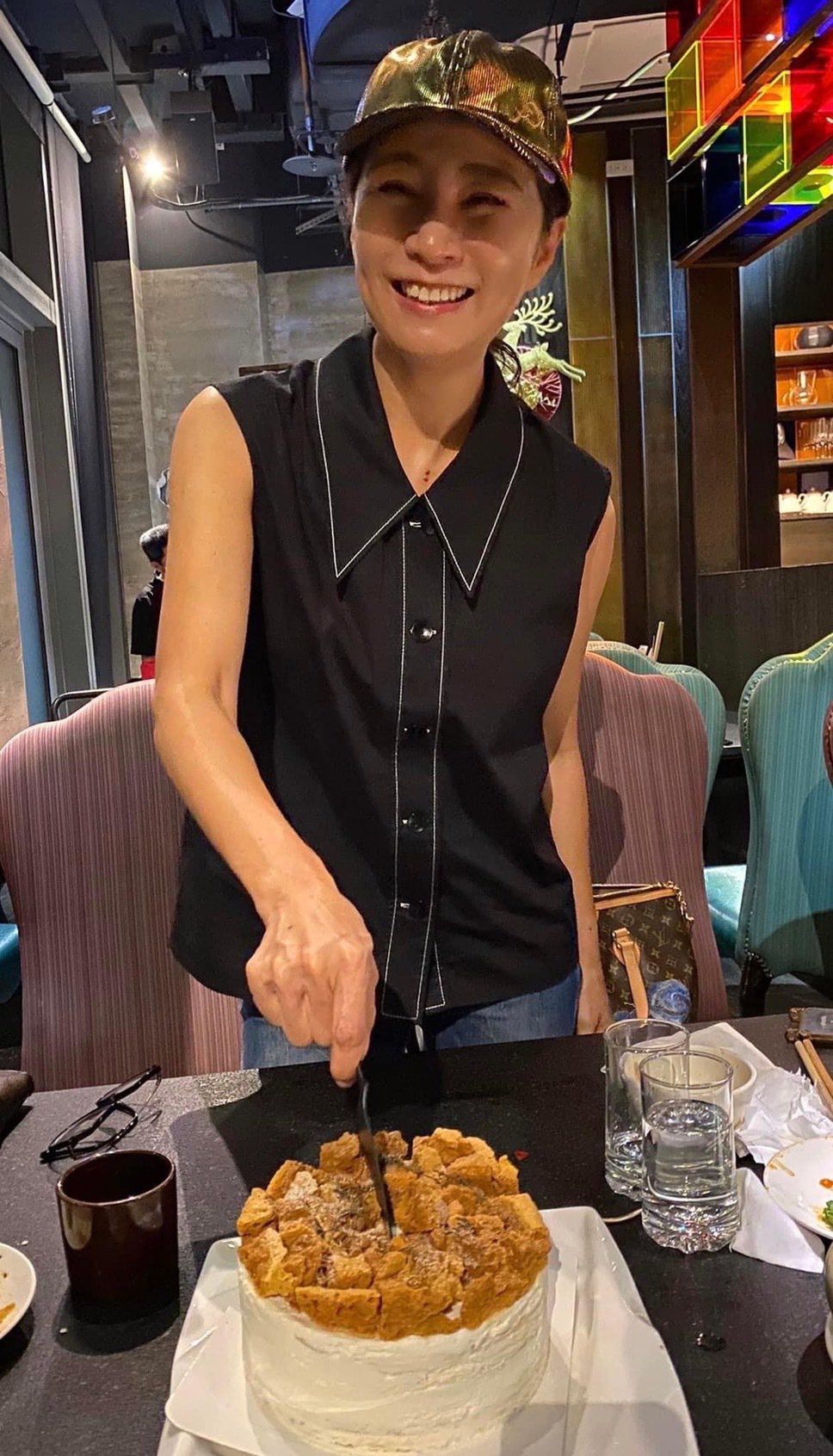 方文琳庆生3亮点太吸睛  「明星养老院」变健身房