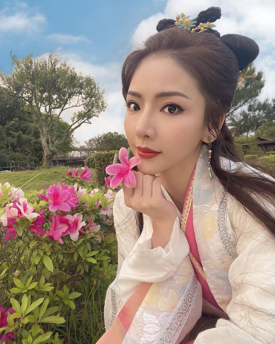 E级女优痛揭潜规则　遭圈内大哥「KTV灌酒性骚扰」