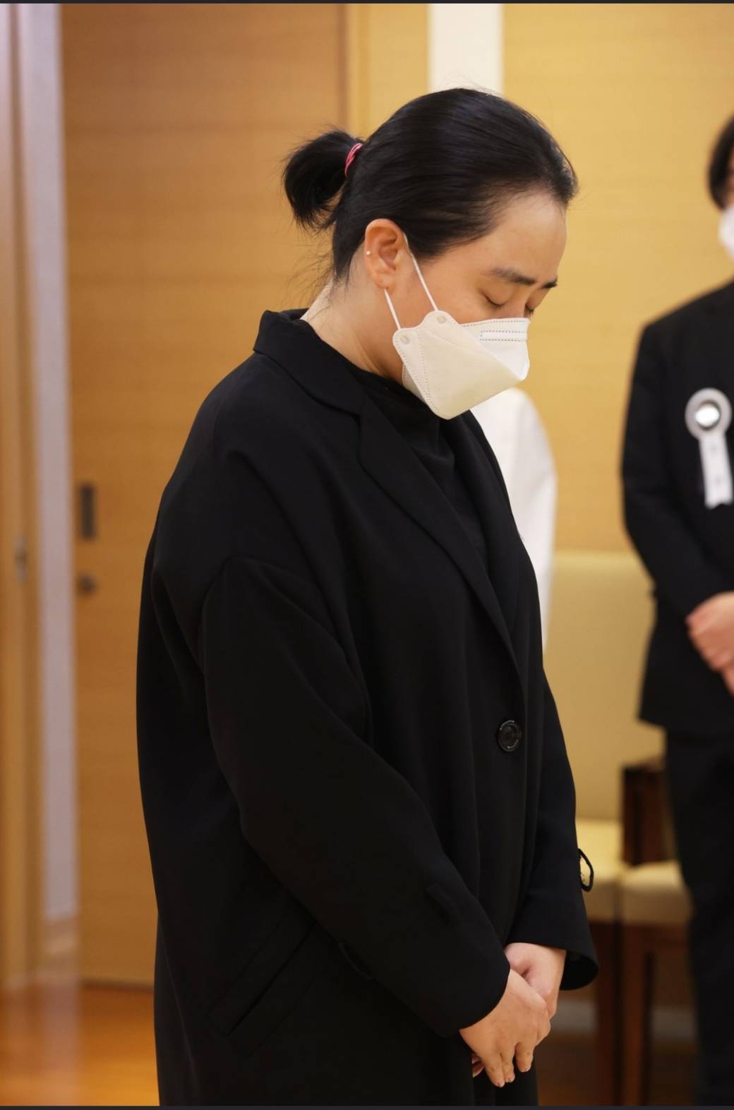 演艺圈大咖全来了！姜受延灵堂曝光众星齐吊传奇影后