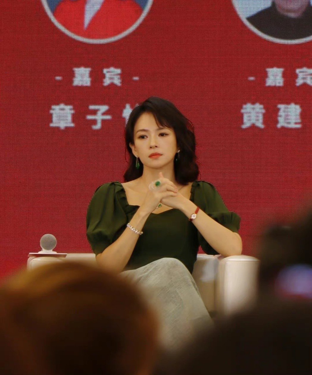 章子怡崩溃！情绪失控痛哭20多分钟喊：什么都没有