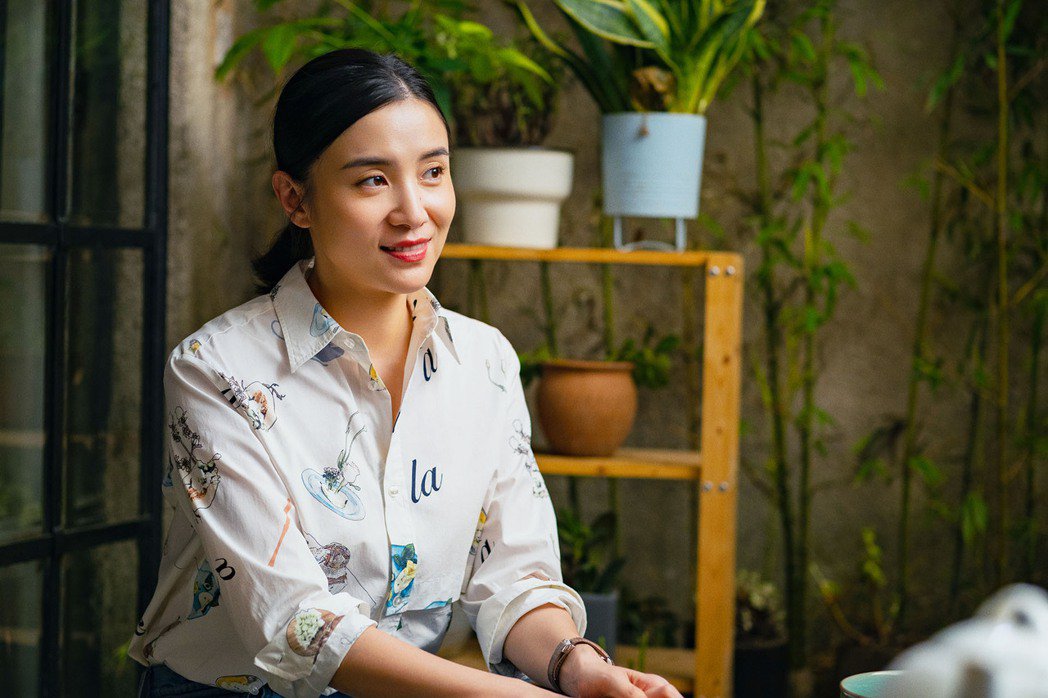 宋佳曝拒演「安吉拉的谎言」  认了「以前都演杀人放火的妈」