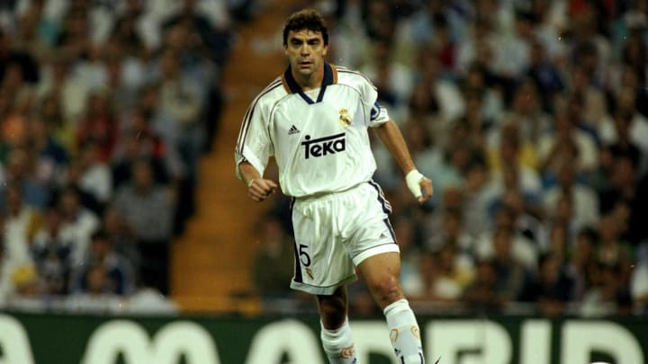 12名球员在整个职业生涯中只为一个俱乐部效力