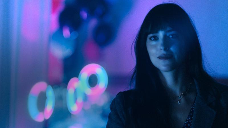 「格雷女」变成未婚妈妈 重金买下瞄准奥斯卡