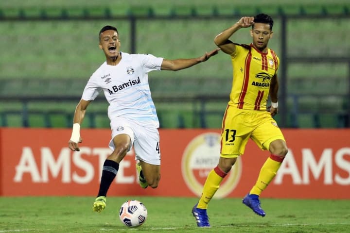 圣保罗和格雷米奥正在做些什么来寻求他们在巴西的第一场胜利