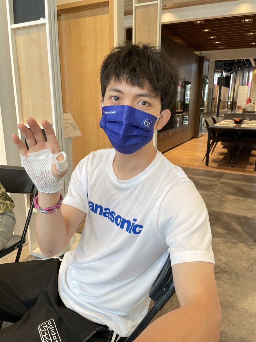 女神赖慧如甜蜜放闪国标舞老师 下1秒惊爆收病危通知