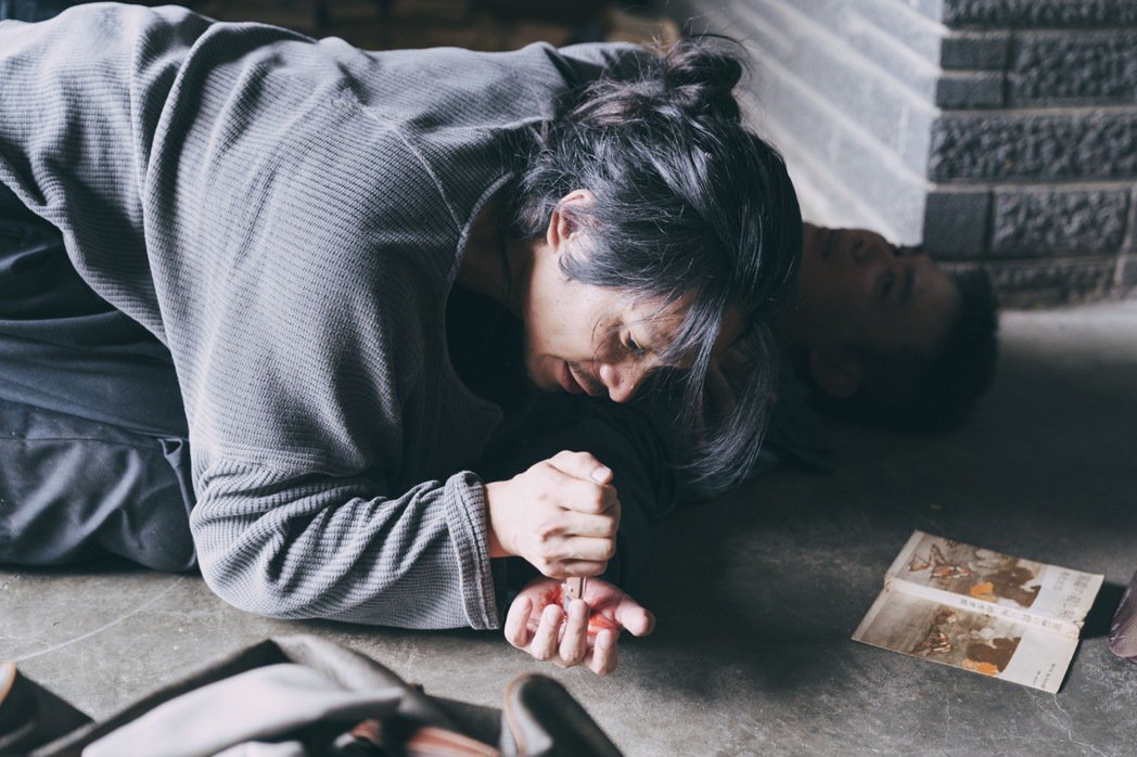 「我愿意」变态教主报应来了！p站遭袭击见血惊：喘不过气