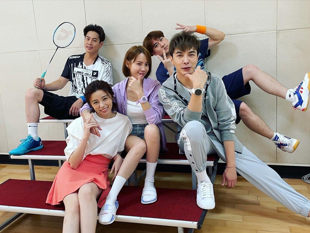 王瞳泪别艾成忍悲上工  新戏杀青：生命另一章节开始