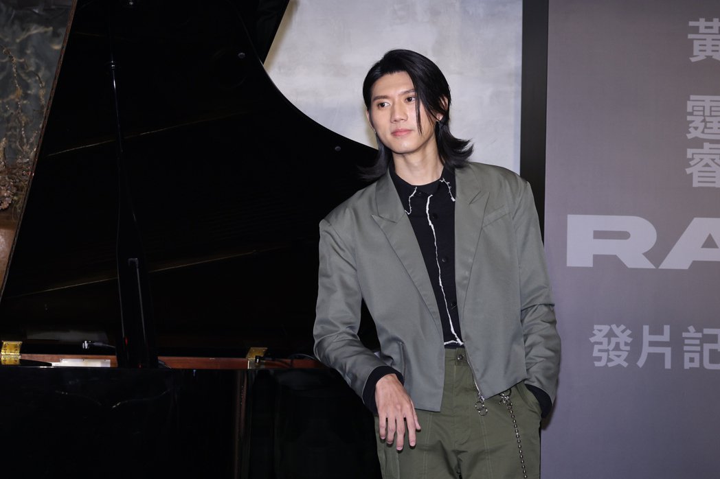 五月天阿信提点全忘记！黄霆睿坦言只记得四个字