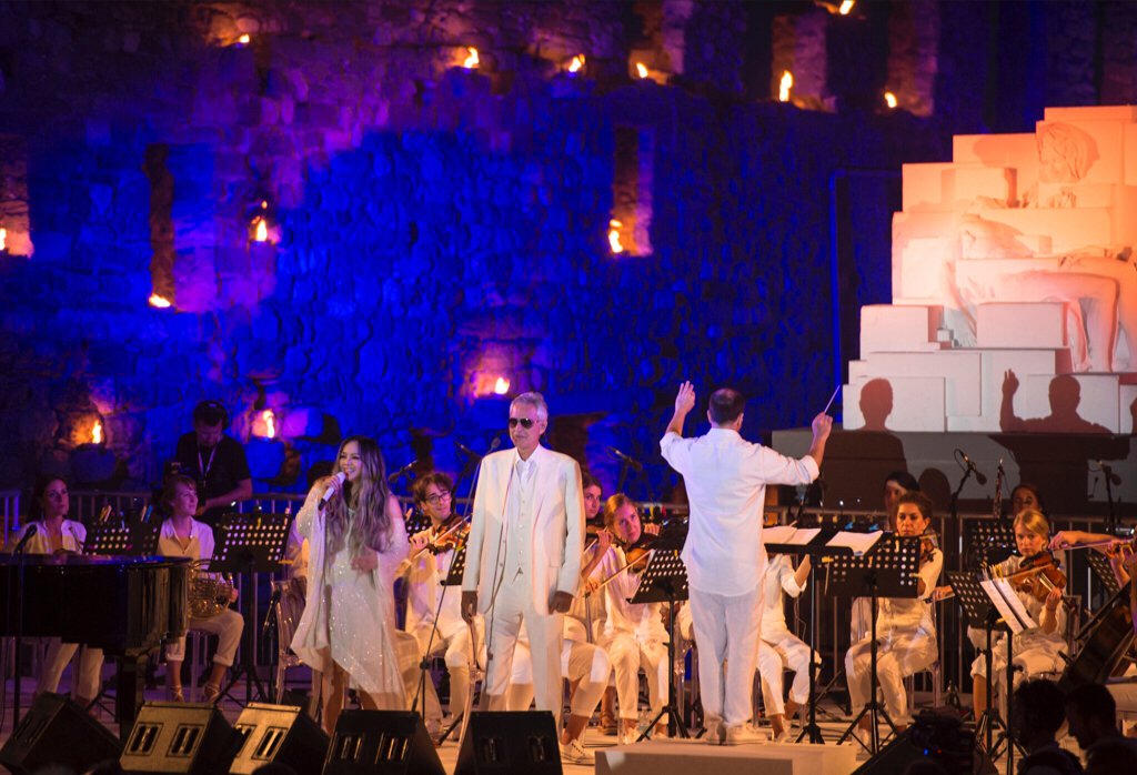 第2位幸运儿开口…激情艳女张惠妹跪了！不瞒了松口加场进度