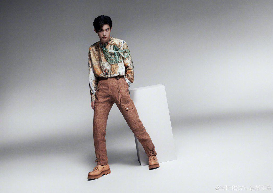 易烊千玺狂捞17代言购上亿北京豪宅曝光