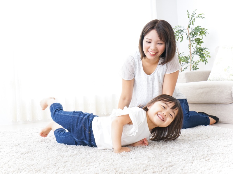 10月教养热门文章TOP5,从女儿的日常互动发现:孩子才是父母的人生导师!