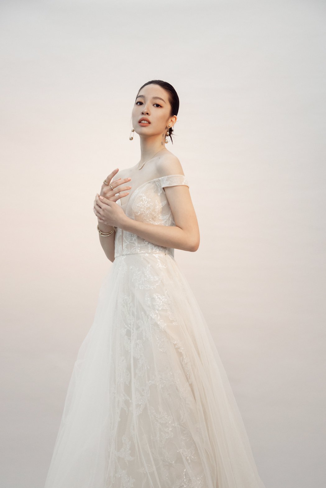 金马女配自招体力欠缺凌晨拍戏晕眩撞玻璃痛飙泪