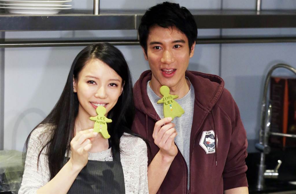 称婚前李靓蕾曾说：如果不结婚，我会消失，肚子里的孩子你一辈子都见不到。