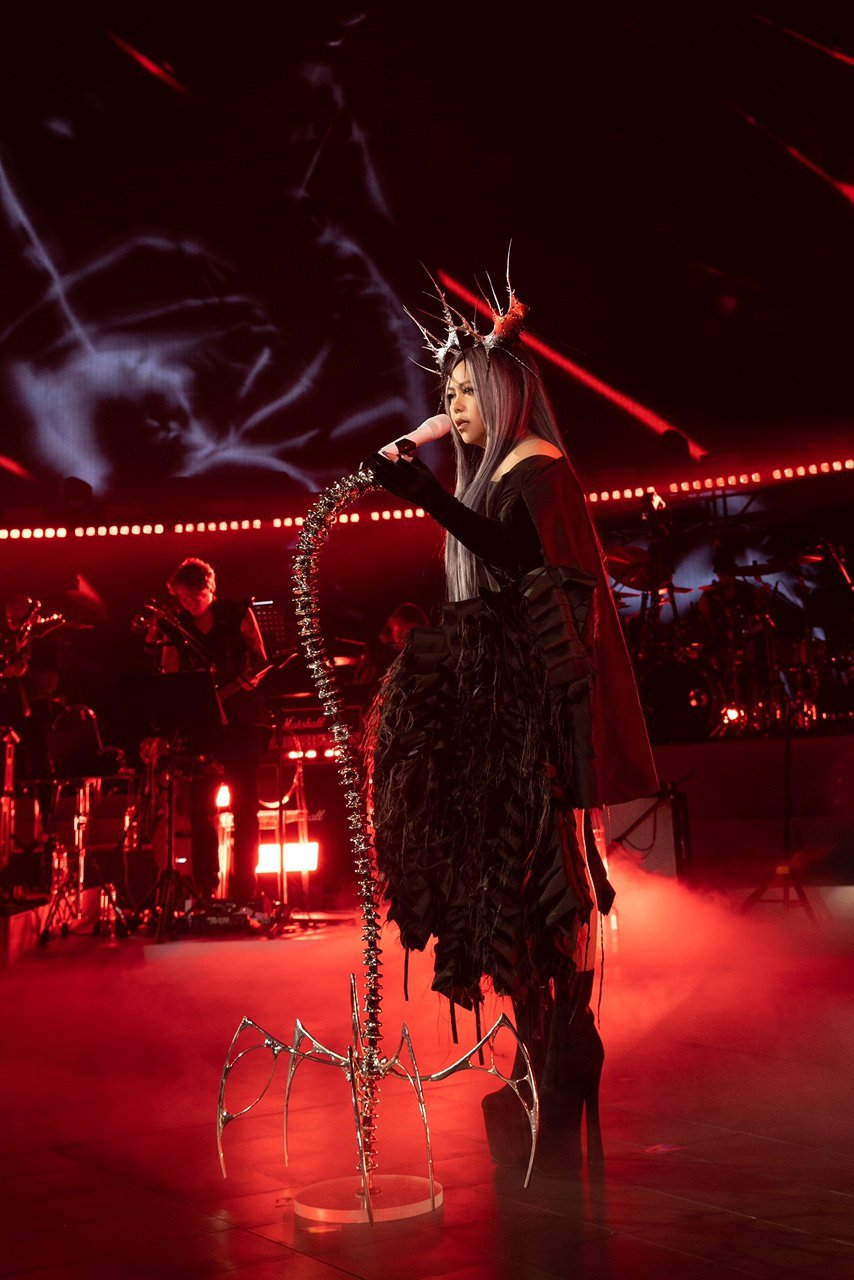 我们只是想听销魂美女张惠妹唱歌！「跳起来」留缺憾