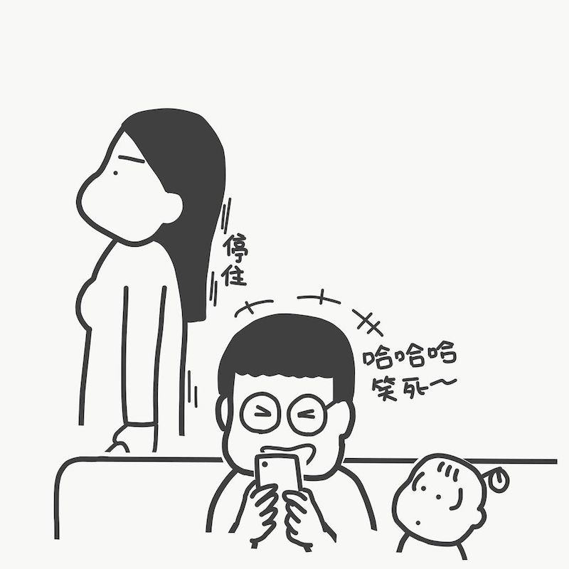 忙著准备上托儿所的用品，为什么好像爸爸可以不甘他的事！