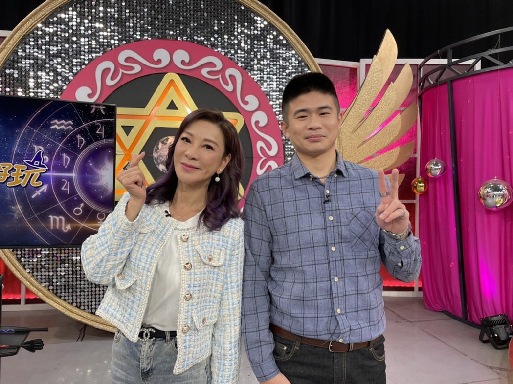 白云为她玩交友软体约炮杨绣惠自曝遭陷害逃漏税