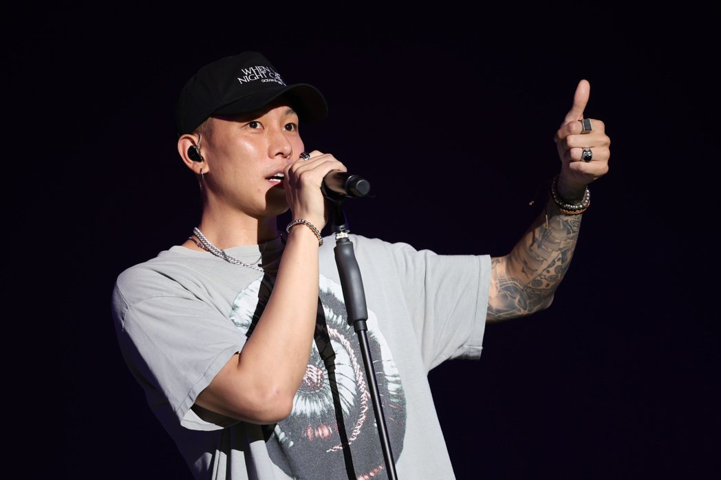 才被热狗呛完2瘦子只求观众这件事