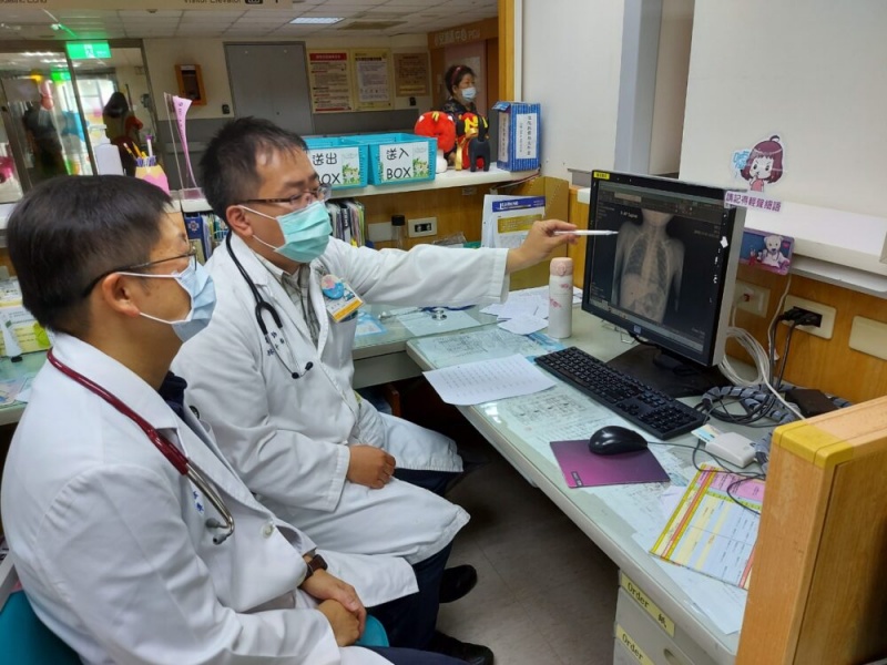 冬季「哮吼」发威!病童爆增快3倍!医师发紧讯:咳嗽似狗吠,严重恐住院