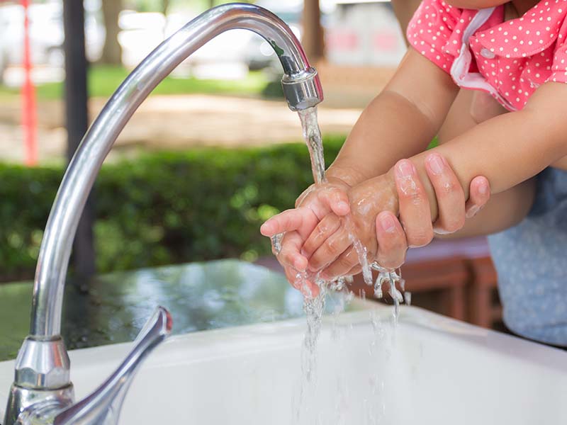 妈妈宝宝春节返乡有阴影？面对亲友的种种关心，该如何是好？