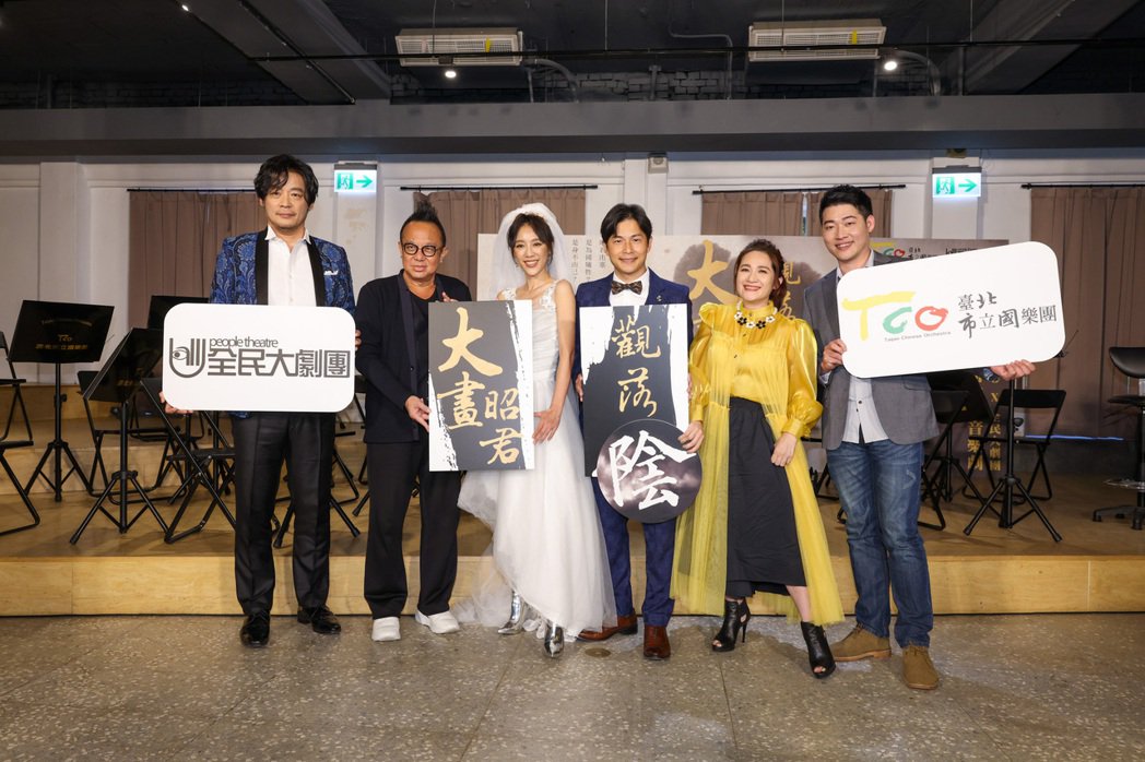 方宥心终极铲肉披白纱孙协志抖27年前神曲解隔离