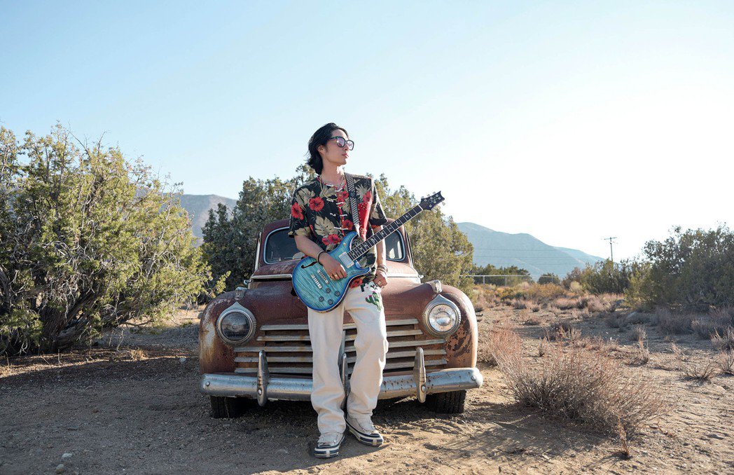 吴建豪亲密外国女模松口爆「有6个小孩」